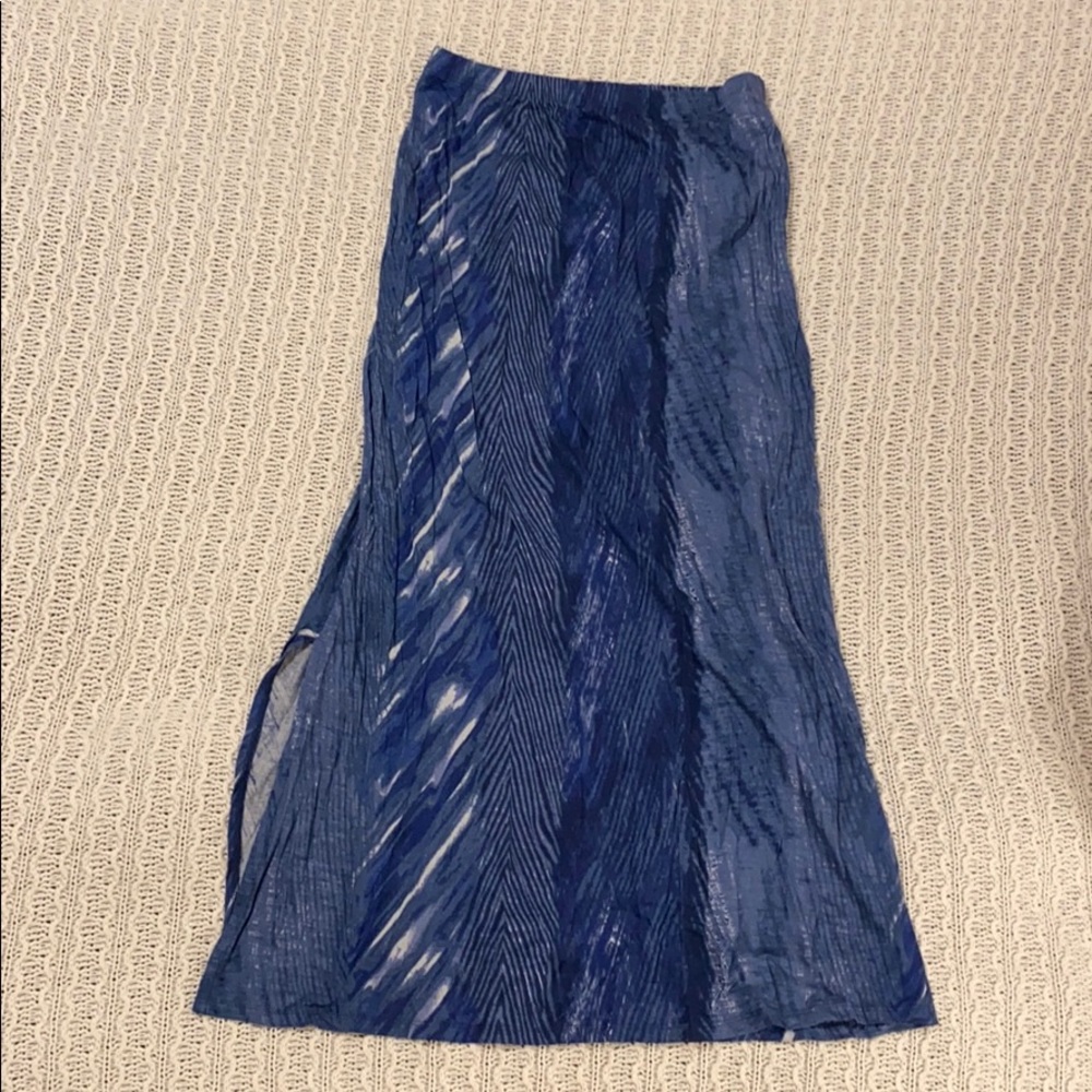 Patterned maxi skirt